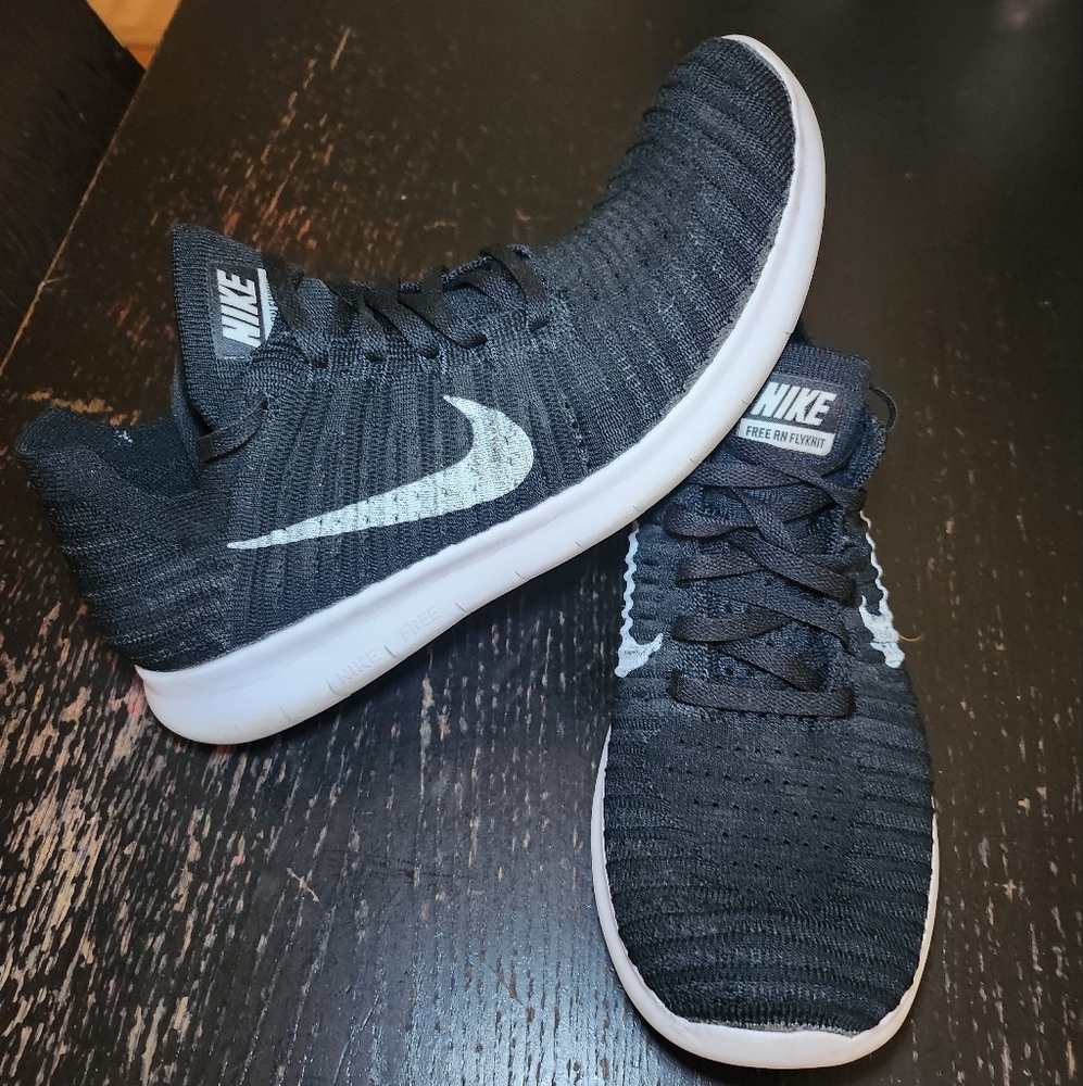 Nike Free RN Flyknit